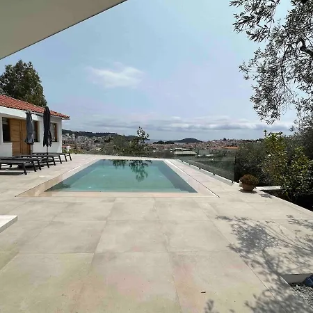 아파트 Modern With Private Swimming Pool *