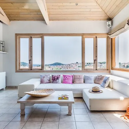 Modern With Private Swimming Pool * Skiathos stad