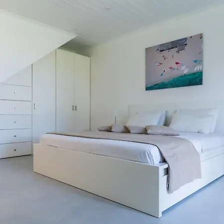 Modern With Private Swimming Pool Lägenhet *